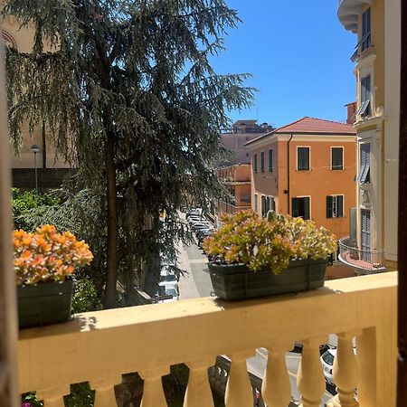 Delizioso Appartamento La Spezia Buitenkant foto
